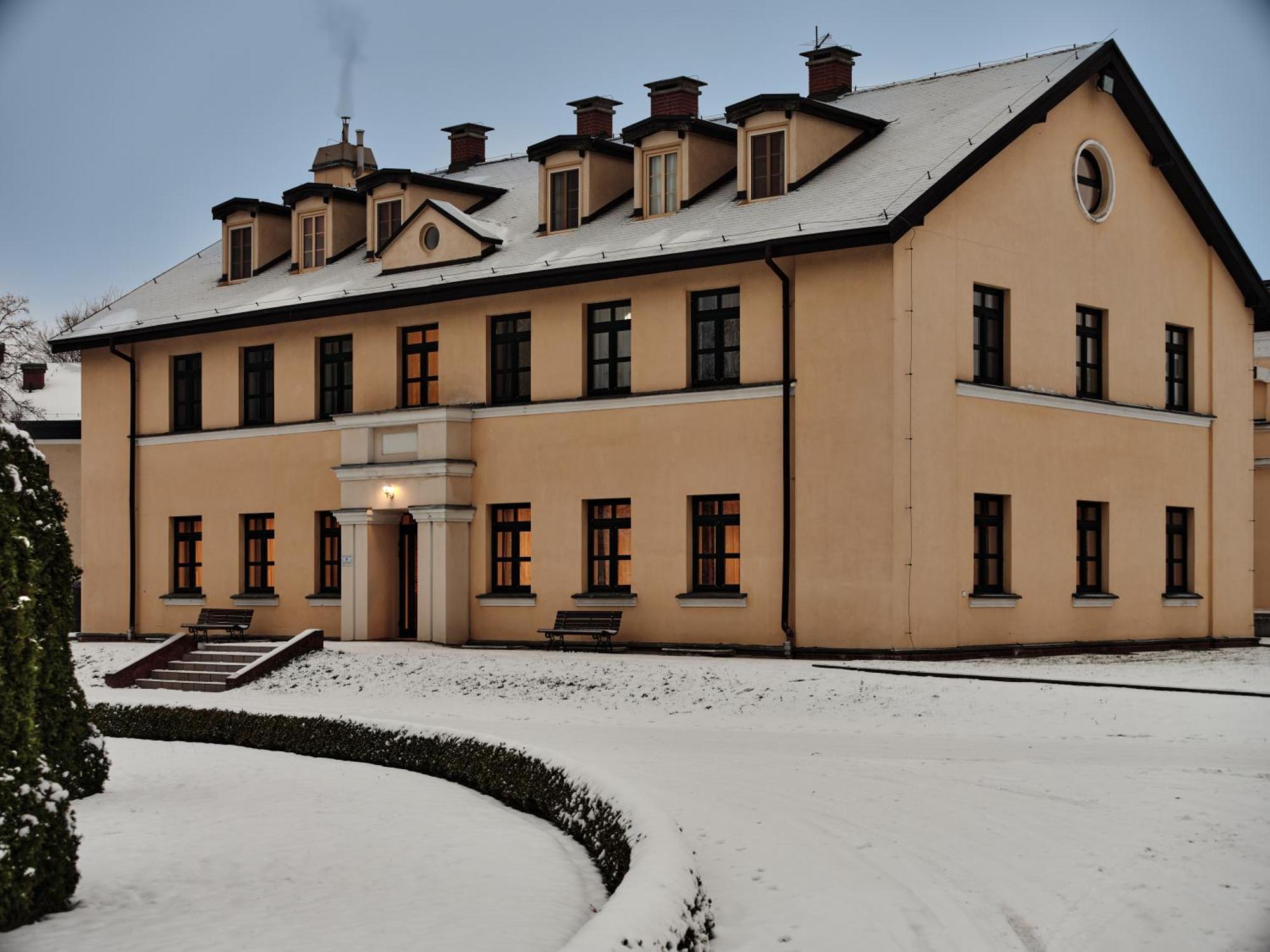 Palac Potockich W Bedlewie Bedlewo Exterior photo